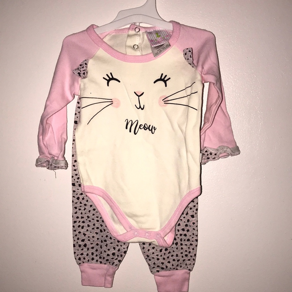 Baby girl clothes set